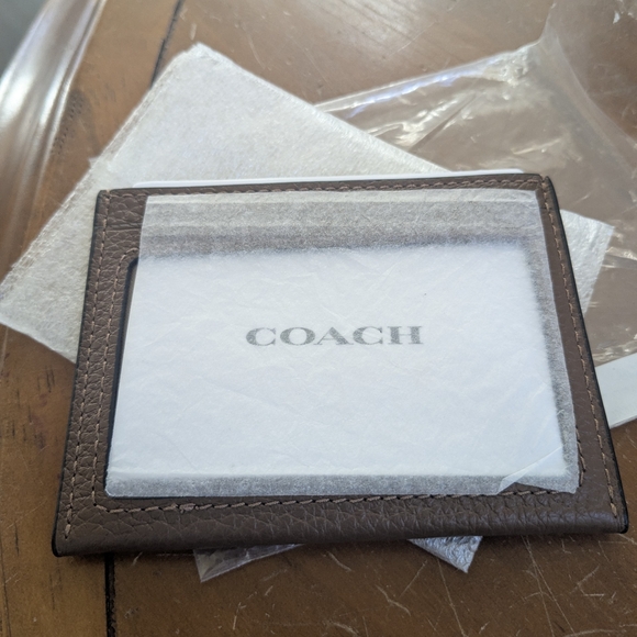 Coach NWT Pebbled Leather Slim Card Holder Dark Brown - Picture 3 of 4